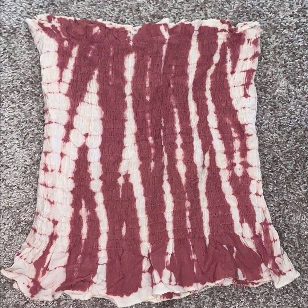 Stretchy pink and white strapless tube top